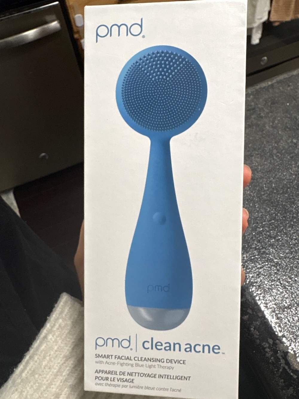 PMD clean acne